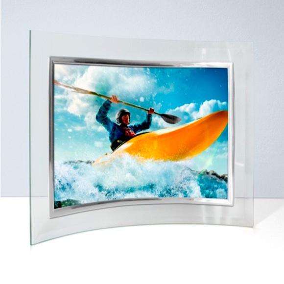 Elegant Curved Glass Photo Frame - Picture 1 of 4